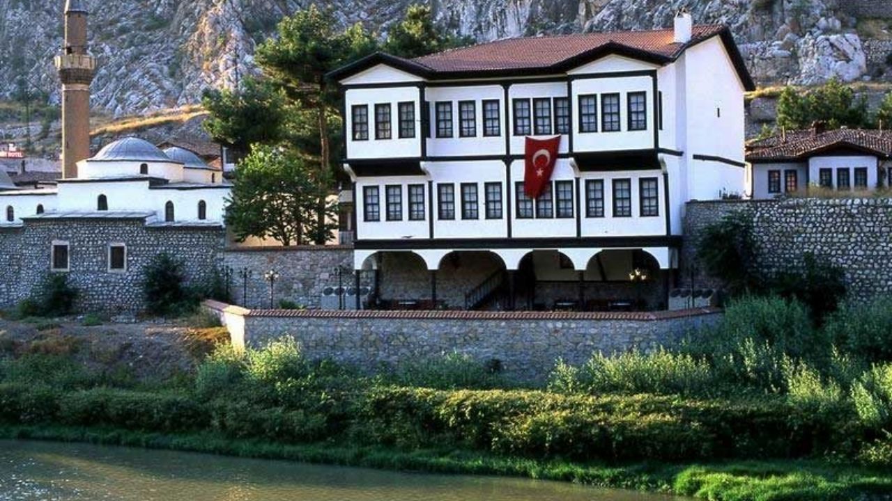 Hazeranlar Konağı