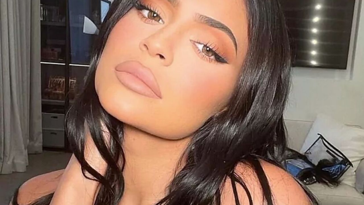 Kylie Jenner (3)