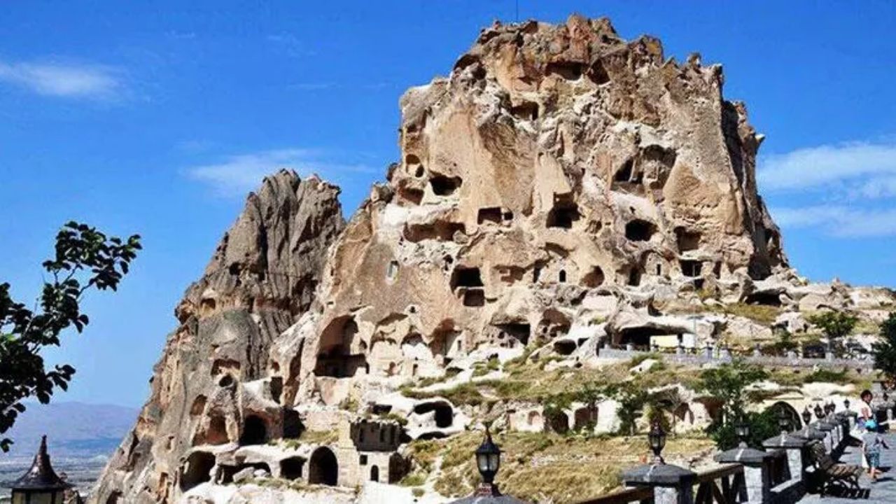 Uçhisar Kalesi - Nevşehir