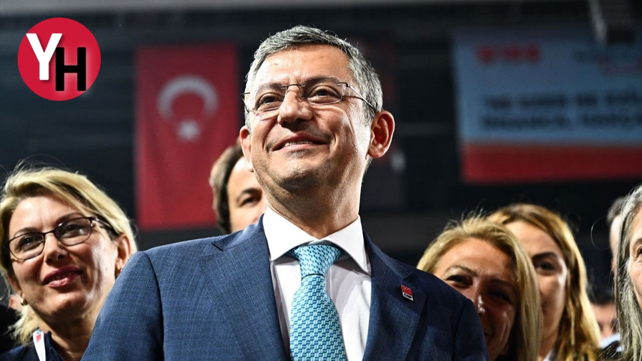 CHP'de Tarihi Değişim Özgür Özel'in Yeni Dönemi Başlıyor (1)